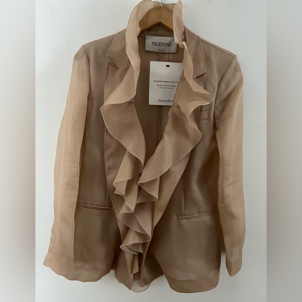 Valentino silk evening jacket. Size XS. Champagne color. With tag